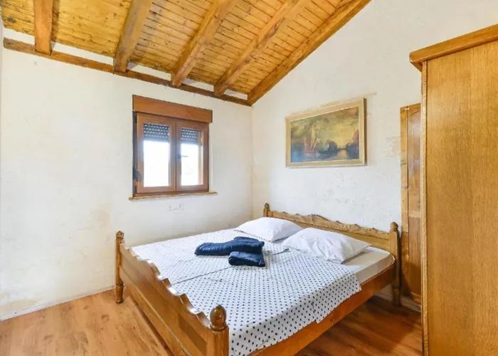 Vikendica House Simun