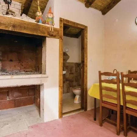 بيت للعطل House Simun