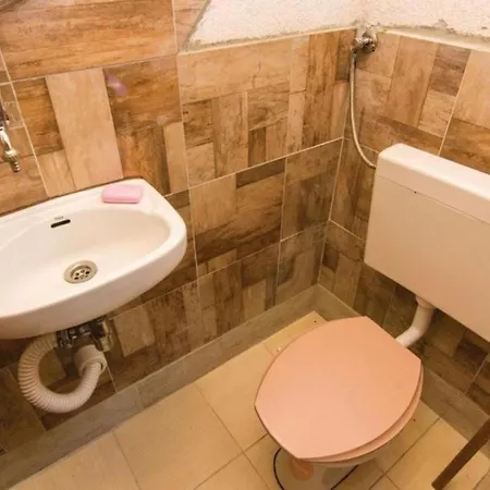 بيت للعطل House Simun *