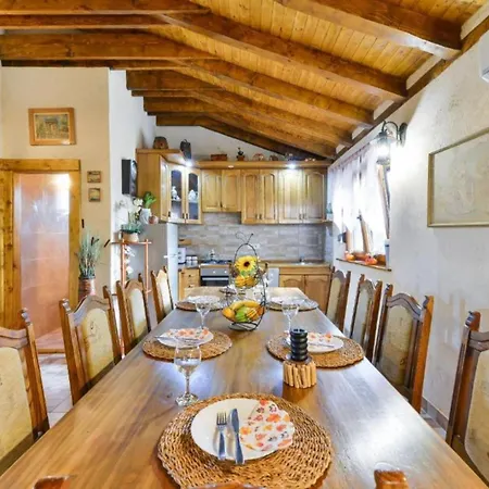 Vikendica House Simun