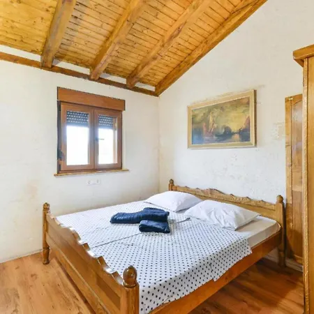 Vikendica House Simun