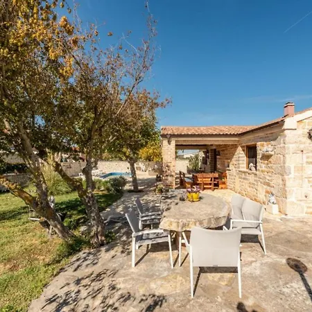 House Simun Сasa de vacaciones Stankovci (Zadar)